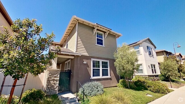 Building Photo - Los Carneros townhouse 3 Bed / 2.5 Bath – ...