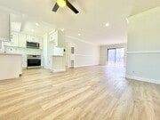 Photo - 6337 Whitsett Ave Apartment Unit 25