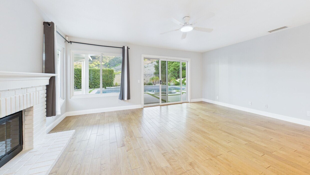 3D Tour - 29650 Kimberly Dr House