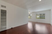 Photo - 5534 Kester Ave Apartments Unit 5534