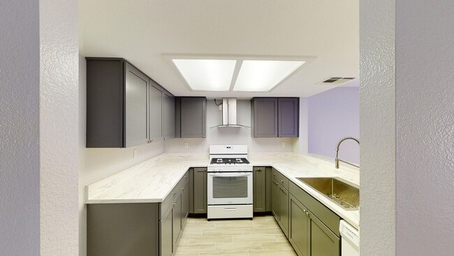 Photo - **RENT SPECIAL** Newly Updated 2 bed, 2 bath located in San Bernardino!