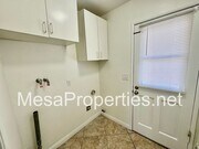 Photo - 1836 E Linfield St House