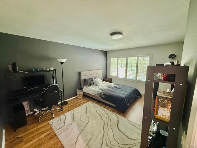 Photo - 10068 Larwin Ave House
