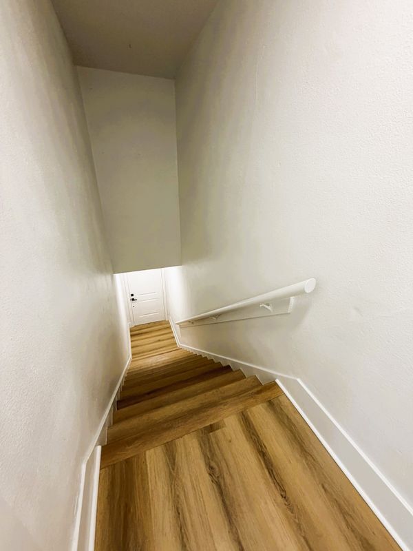 Photo - 1173 E Broadway