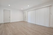 Photo - 1127 18th St Apartment Unit 03