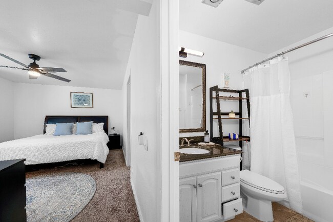 Photo - 4843 Collwood Blvd