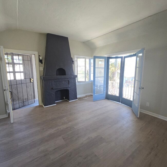 Photo - 479 Gaviota Ave Unit 481