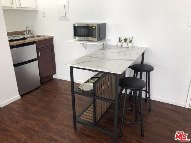 Photo - 3961 Moore St Unit 5