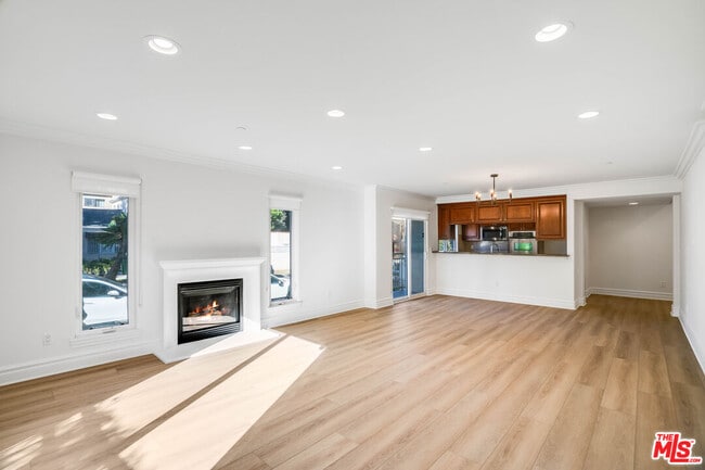 Photo - 8610 Chalmers Dr Unit 101