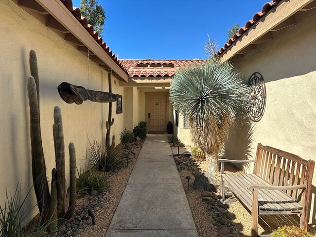 Photo - 221 Serena Dr