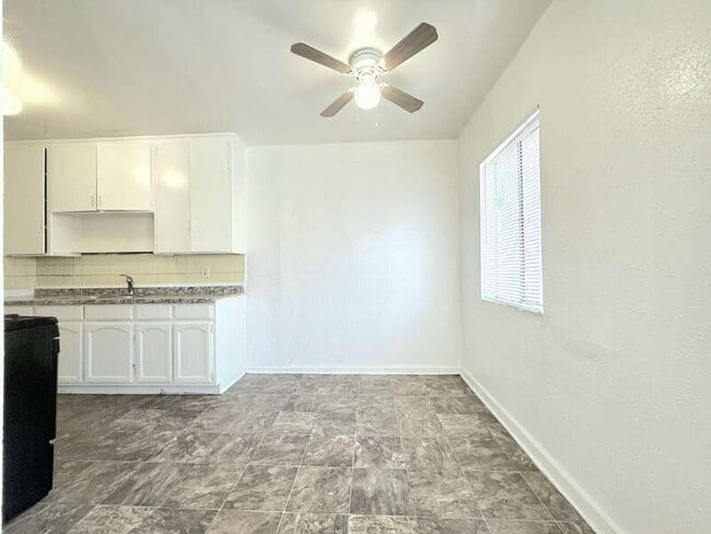 Photo - 8508 1/4 San Pedro Street