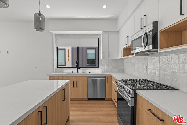 Photo - 5841 Kester Ave Unit 1/2