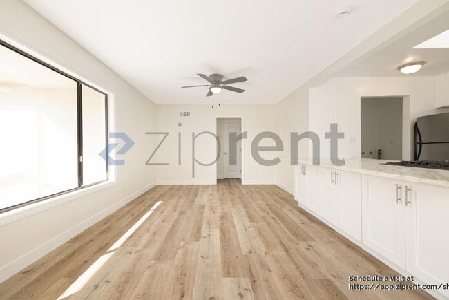 Photo - 4914 Zion Ave