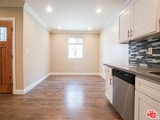 Photo - 965 N Wilton Pl