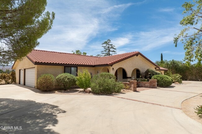 Photo - 4548 W Avenue K 12