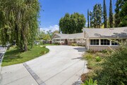 Photo - 5360 Bothwell Rd