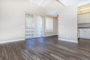 Photo - Raintree Apartment Homes