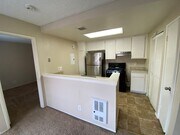 Photo - 2 BR 2 BA 1 Story Condo w/Balcony W/D Gate... Unit 6