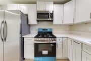 Photo - 11210 Oak St Apartment