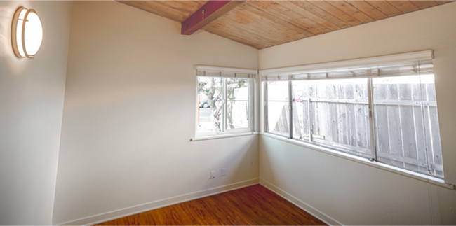 Photo - 2BD/1BA - Isla Vista Unit A