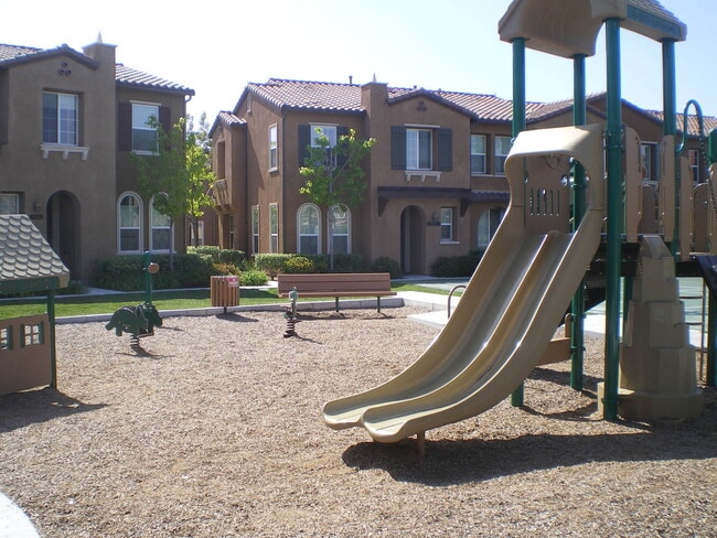 Photo - Spacious 4 Bedroom Townhome in Airoso of Carmel Valley