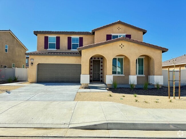 Building Photo - Beautiful 5 + 3 With Solar! $4000/Month Rental