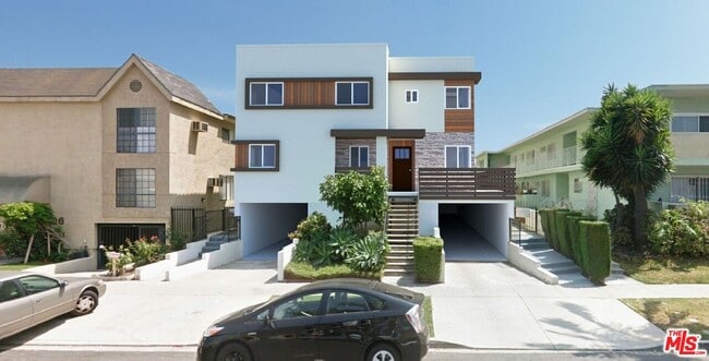 Photo - 4832 Rosewood Ave Condo Unit #A
