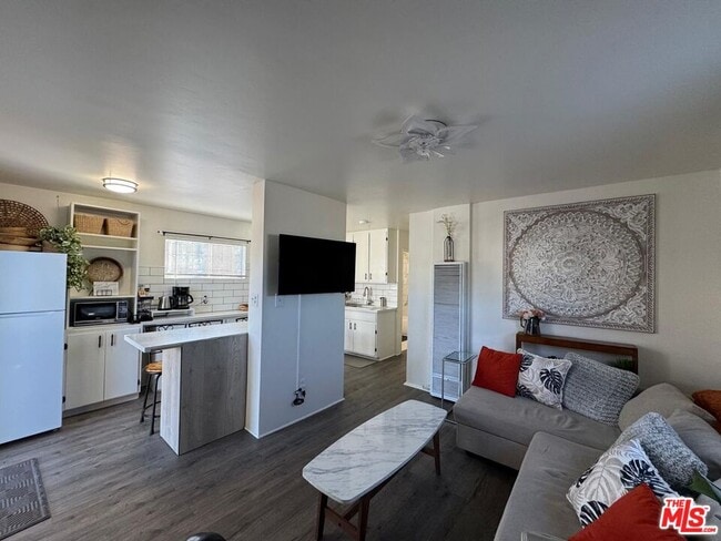 Photo - 11617 Washington Pl