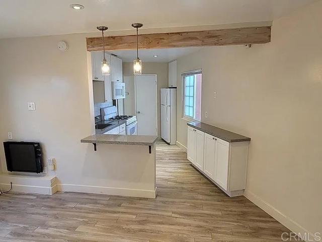 Photo - 3935 Madison Ave