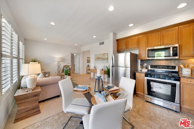 Photo - 6020 S Seabluff Dr Unit 438