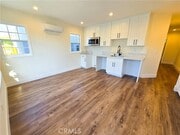 Photo - 1920 W 52nd St Townhome