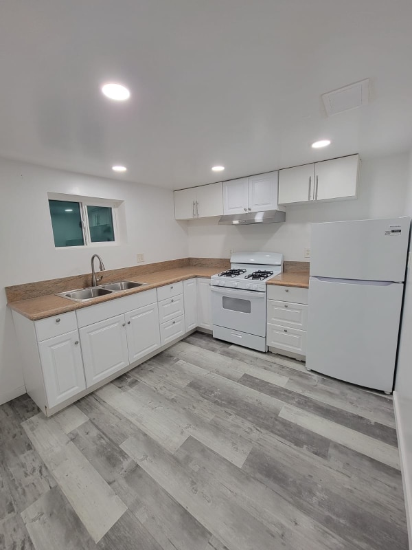 Photo - 571 Tilling Way Unit 1