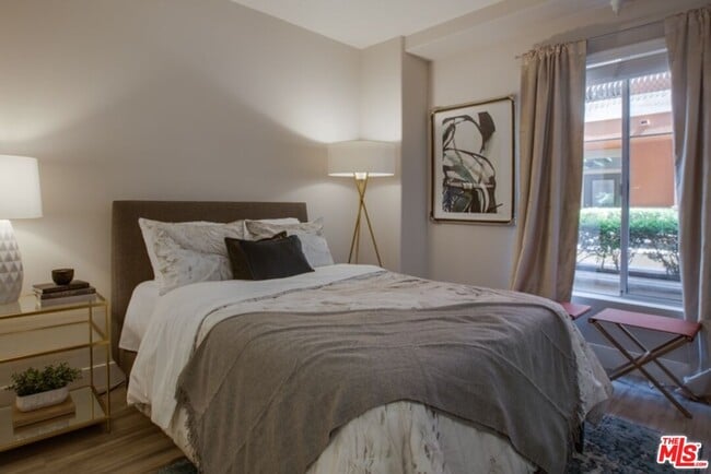 Photo - 6260 W 3rd St Unit 3-108