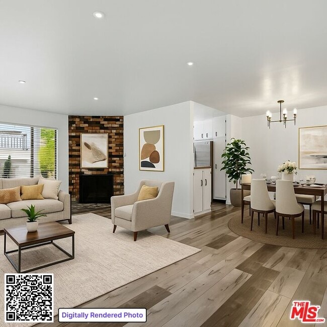 Building Photo - 1640 S Bentley Ave Unit 2