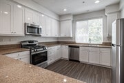 3BR, 3.5BA - 1656SF - Kitchen - Magnolia Court Townhomes