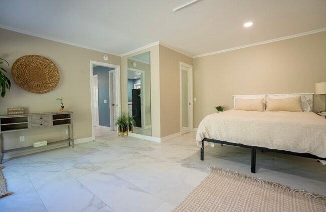 Photo - 3219 Sumac Rd