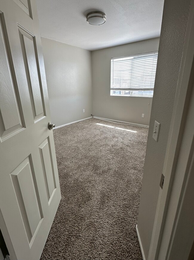 Photo - 1217 Eastbrook Dr