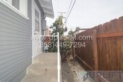 Photo - 35th St (4745-4749) Unit 4747