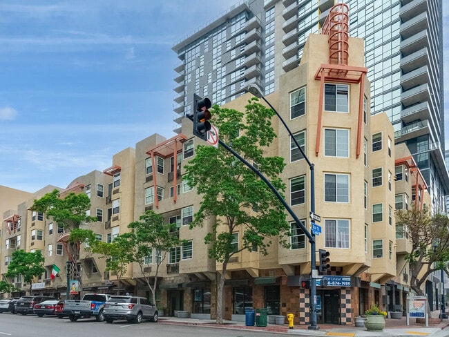 Photo - 1435 India St Unit 308