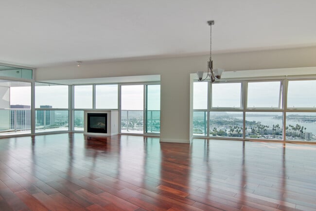 Photo - 13600 MARINA POINTE Dr Condo Unit 1709