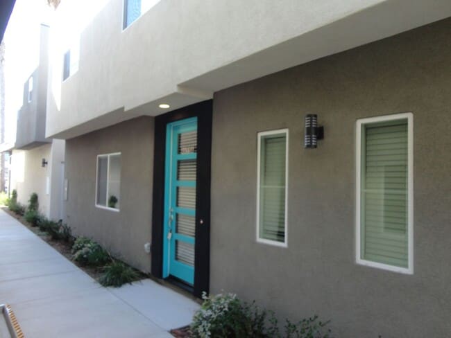 Building Photo - Move in Special!!  1/2 off 1st Month's Rent!! Unit 4655 #1