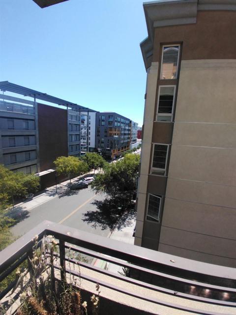 Building Photo - 1465 C St Unit 3421