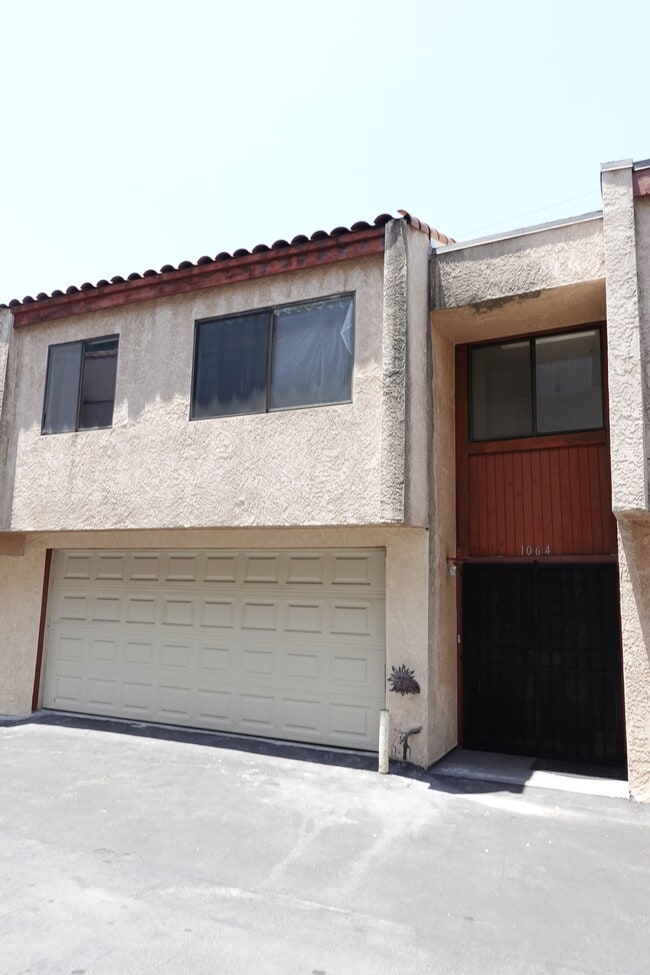 Building Photo - 1064 S Garfield Ave Rental