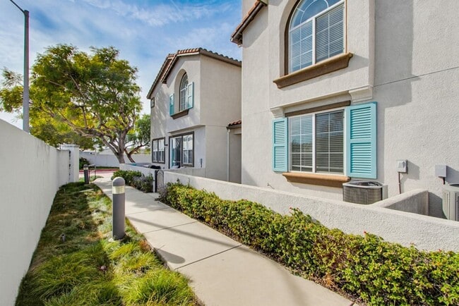 Photo - Oceanside - Pelican Cove Townhouse!