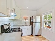 Photo - 654 Amador St House