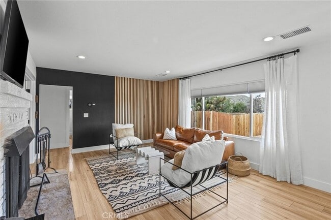 Photo - 55585 Onaga Trail