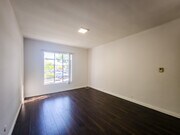 Photo - 215 N Kenwood St Unit 201