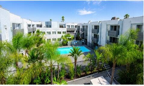 Building Photo - 11657 Oxnard St Unit 109