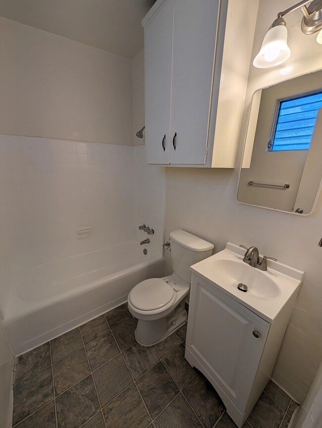 Photo - 3630 Westwood Blvd Unit 18