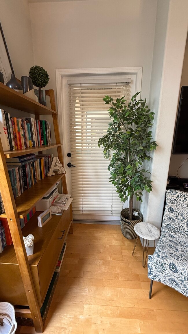 Photo - 13080 Pacific Promenade Unit Beautiful 1 Bed + Den in Playa Vista